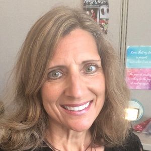 Meet your Posher, Kerri